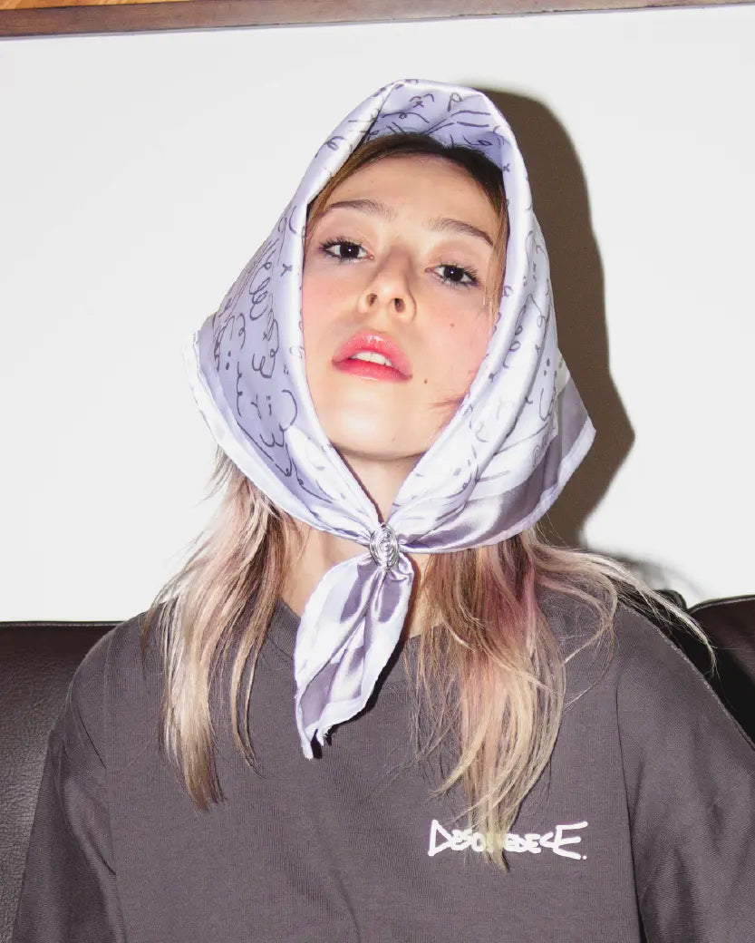 Pañoleta Pogo de Perritos Silver